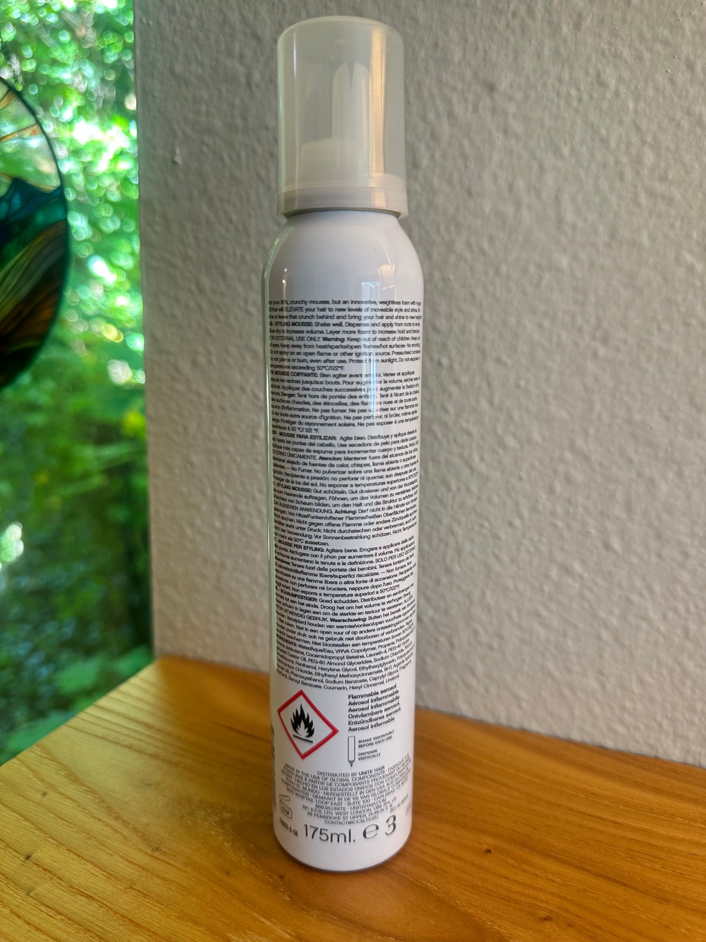 UNITE ELEVATE Mousse