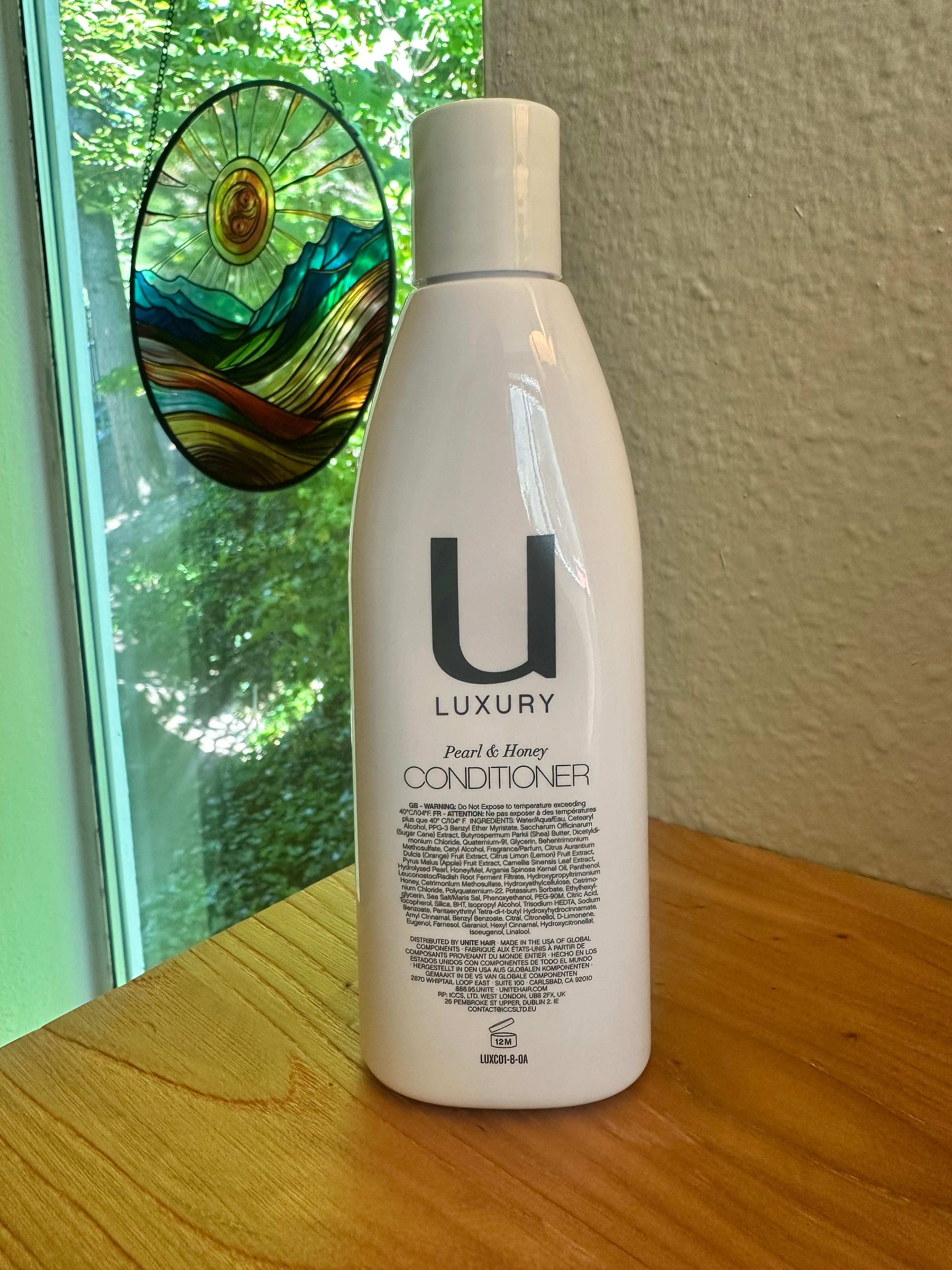 U Luxury by UNITE Pearl and Honey Conditioner