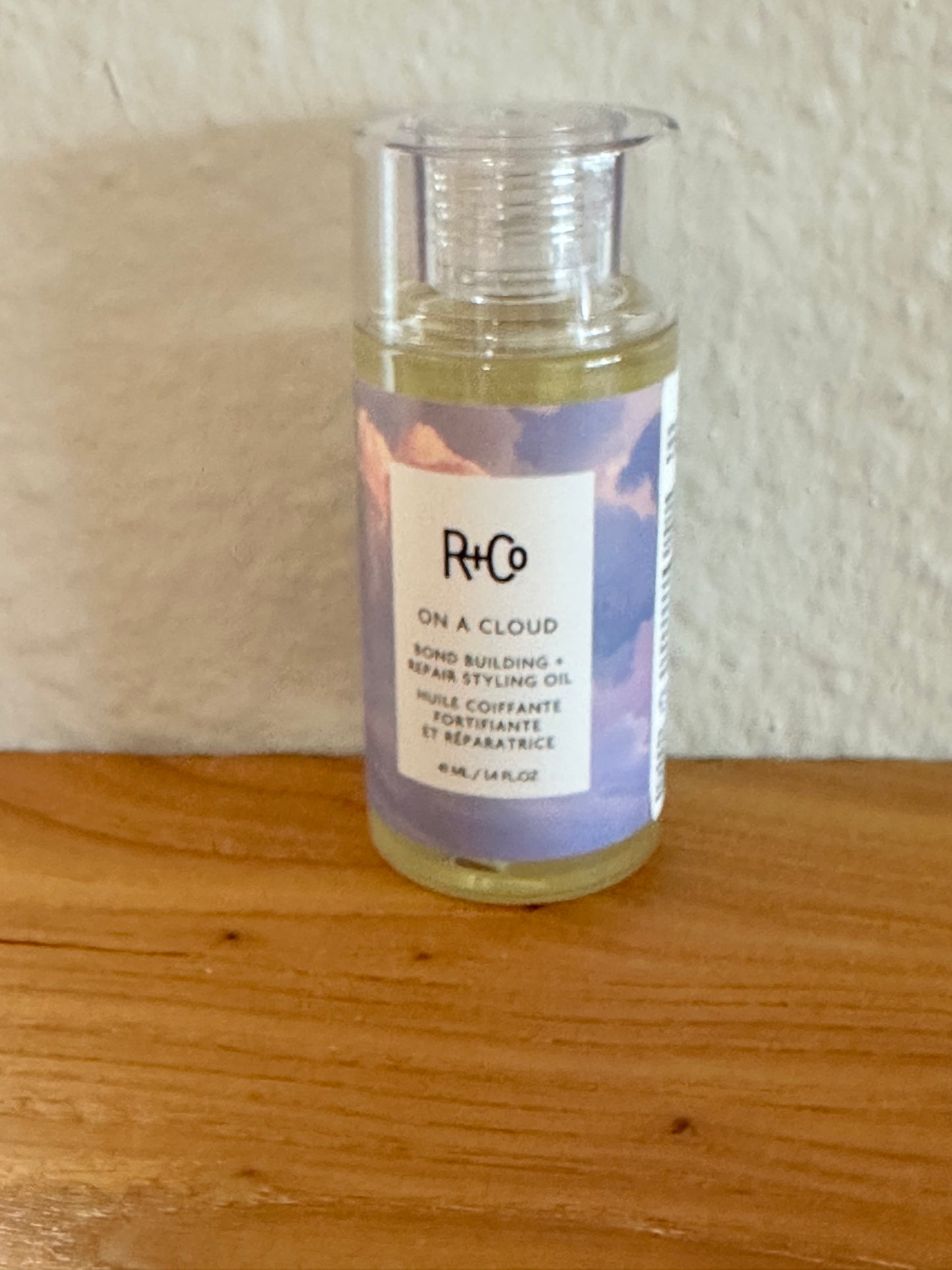 R&Co ON A CLOUD
BOND BUILDING + REPAIR STYLING OIL