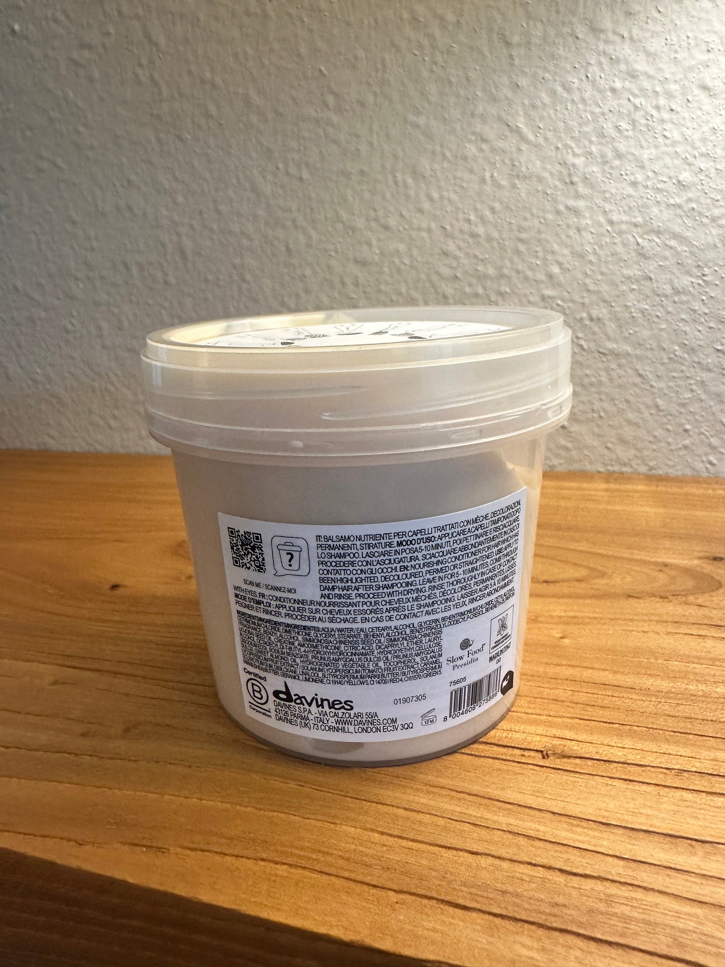 Davines ESSENTIAL HAIRCARE
NOUNOU Conditioner
Nourishing conditioner for damaged or very dry hair