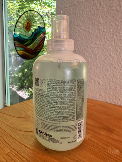 Davines MELU hair shield Anti-breakage spray for damaged hair