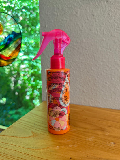 Amika The Wizard Detangling Primer