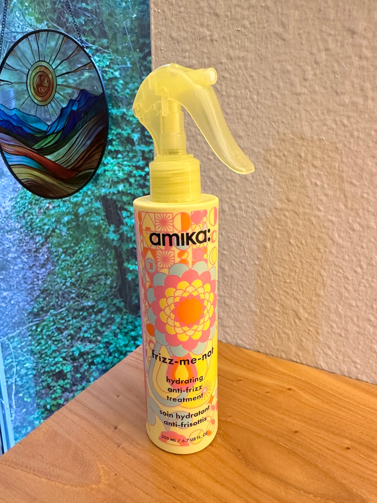 Amika Frizz Me Not Hydrating Anti-Frizz Treatment