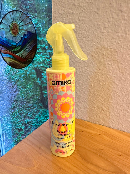 Amika Frizz Me Not Hydrating Anti-Frizz Treatment
