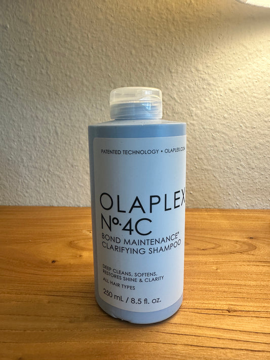 Olaplex No. 4C Bond Maintenance Clarifying Shampoo