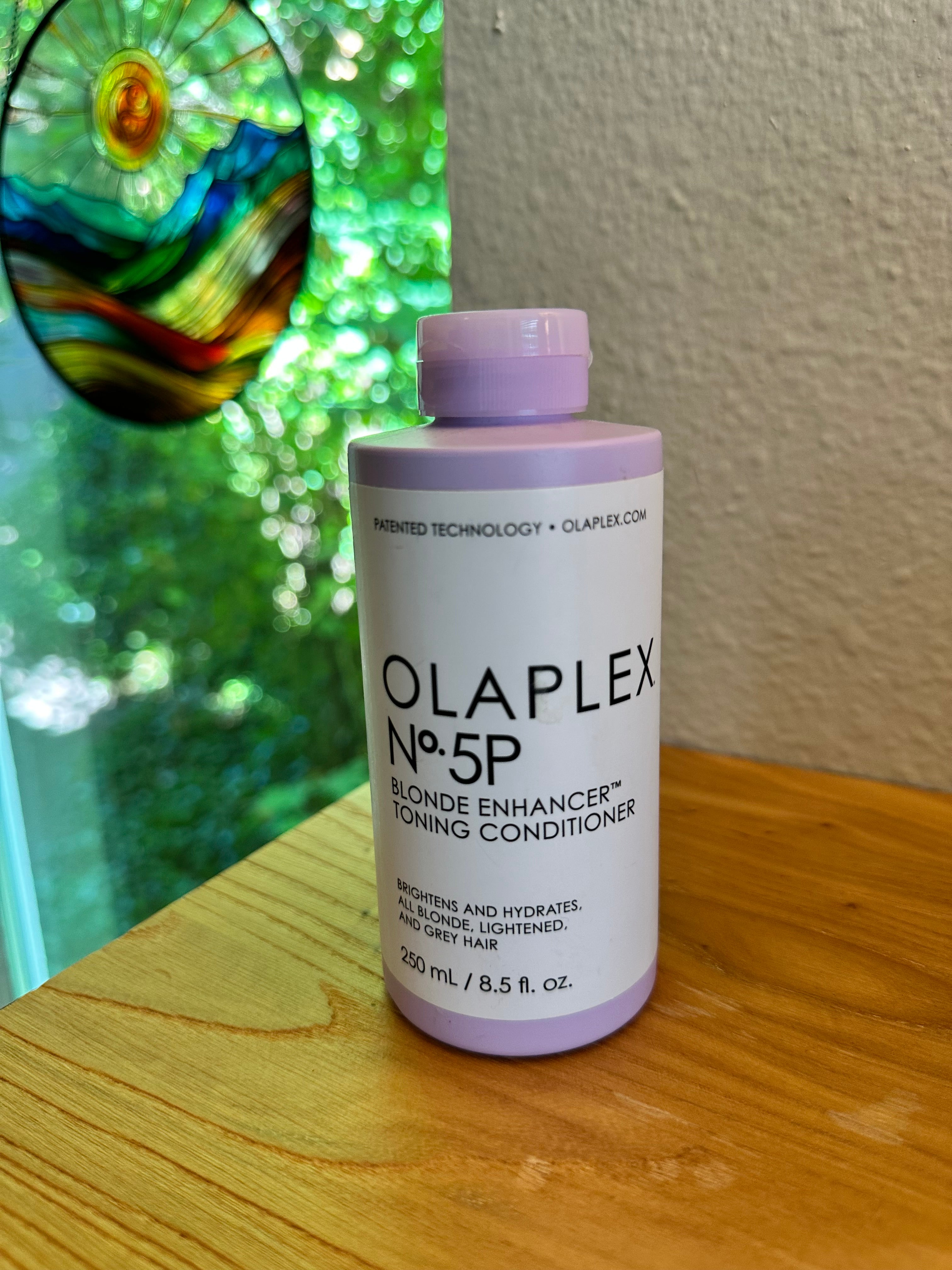 Olaplex Nº.5P BLONDE ENHANCER™ TONING CONDITIONER
