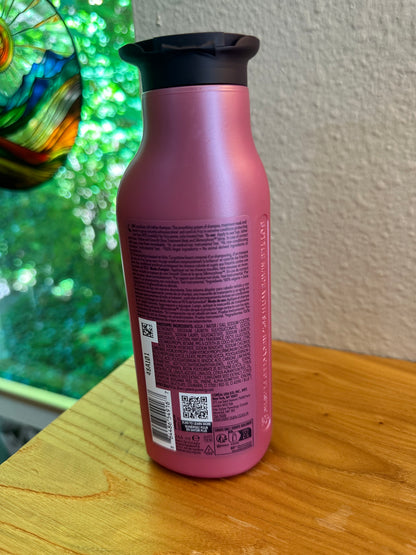 Pureology SMOOTH GLOSS SULFATE-FREE SHAMPOO FOR FRIZZY HAIR