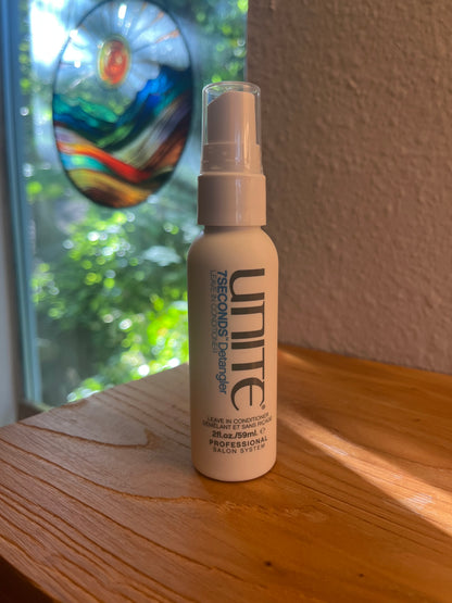 UNITE 7SECONDS Detangler Travel Size 2oz