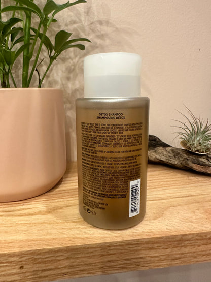 Ouai Detox Shampoo