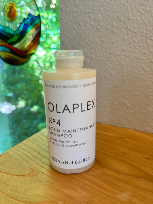 Olaplex Nº.4 BOND MAINTENANCE® SHAMPOO