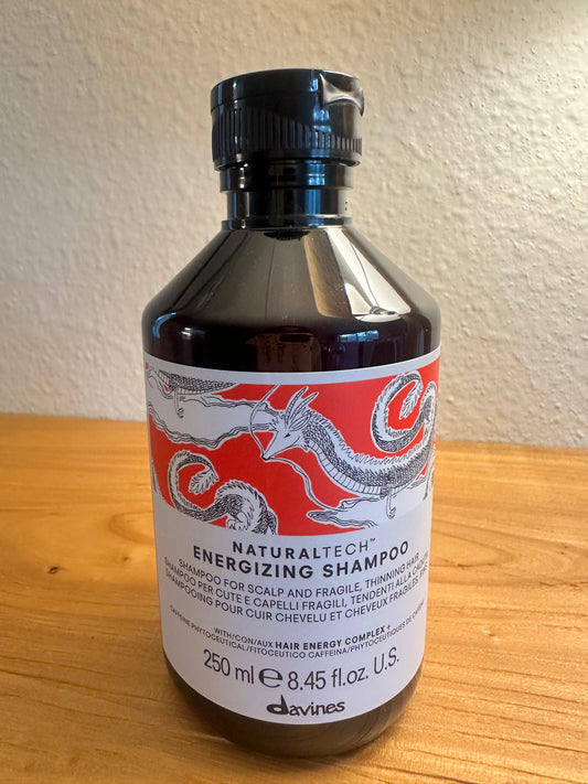 Davines NATURALTECH
ENERGIZING Shampoo
Balancing shampoo