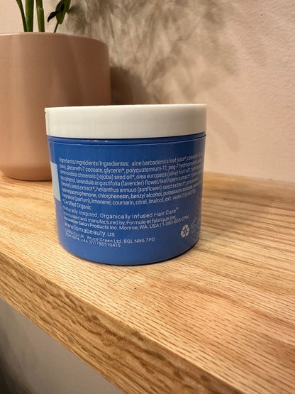 Loma Crème Pomade
Shape, Create, Control And Shine