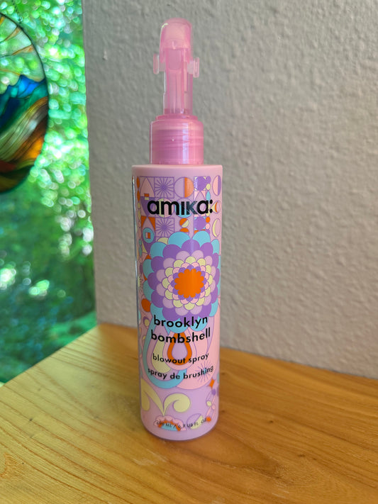 Amika Brooklyn Bombshell Blowout Spray