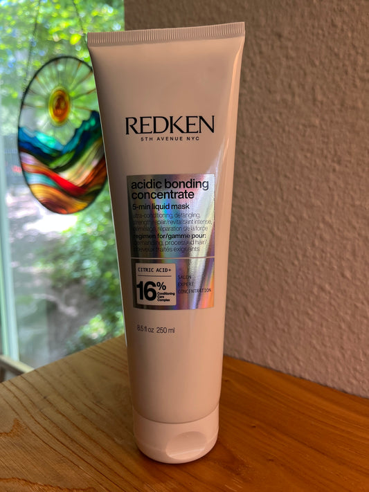 REDKEN Acidic Bonding Concentrate 5 Min Liquid Mask