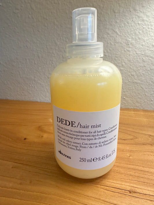 Davines ESSENTIAL HAIRCARE
DEDE Hair Mist
Lightweight Leave-in Conditioner