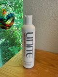 Unite Weekender Clarifying Shampoo