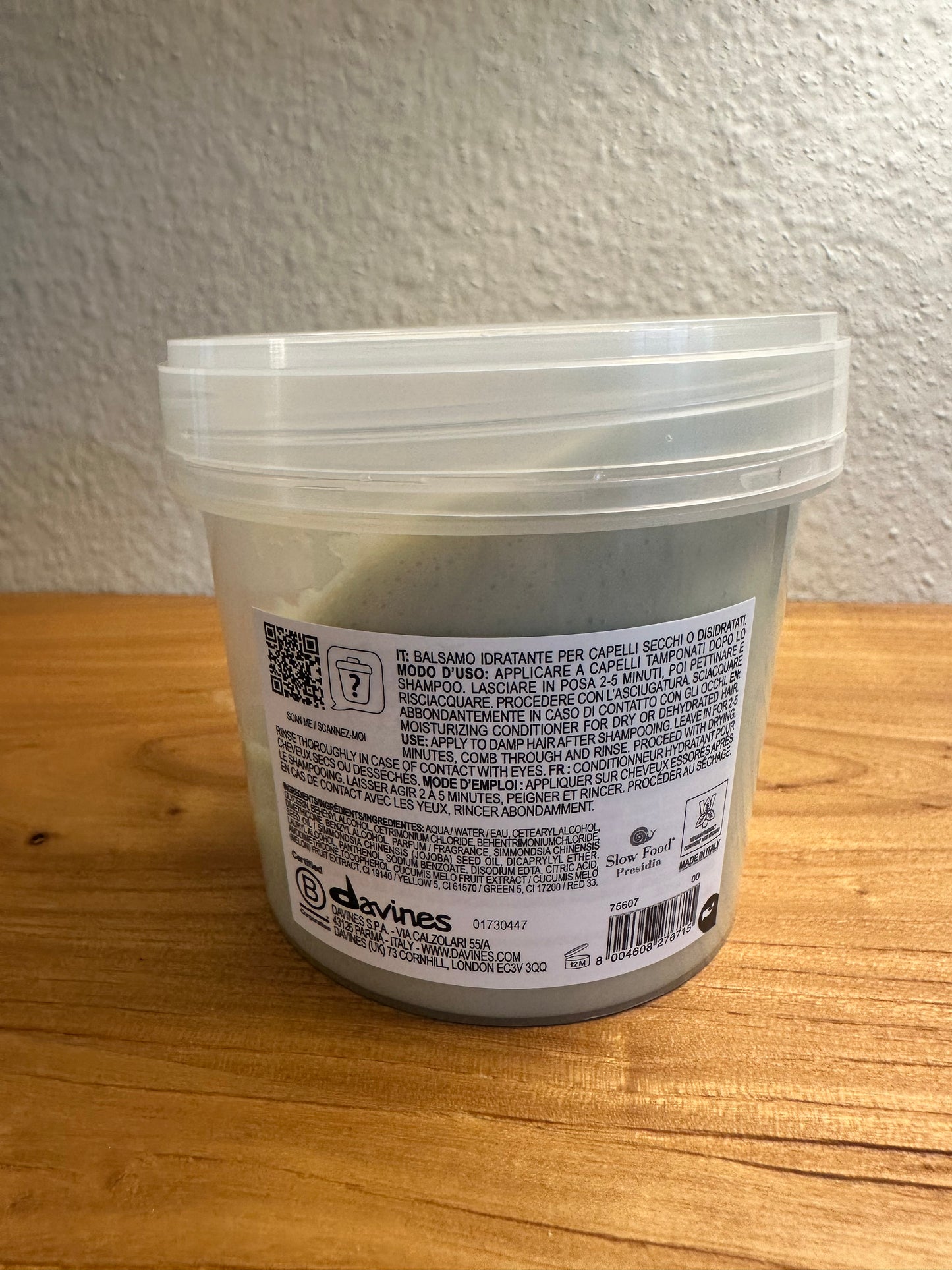 Davines ESSENTIAL HAIRCARE
MOMO Conditioner
Lightweight Moisturizing Conditioner