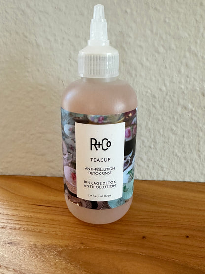 R&Co ANTI-POLLUTION
DETOX RINSE