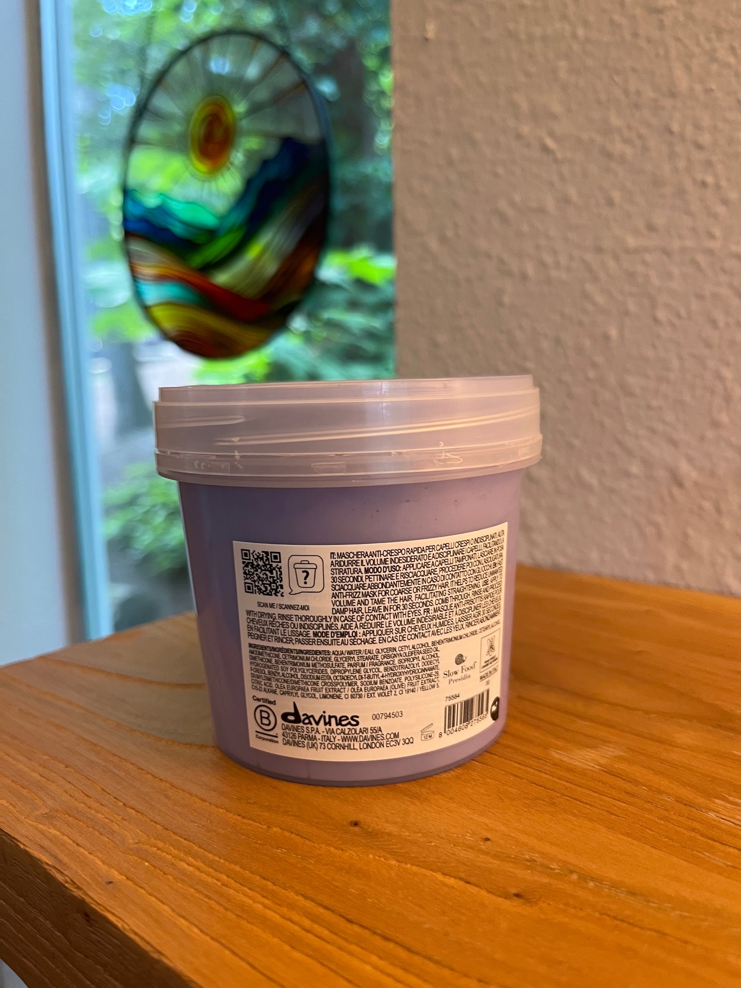 Davines LOVE SMOOTHING Instant Mask
Smoothing fast-acting hair mask for coarse or frizzy hair