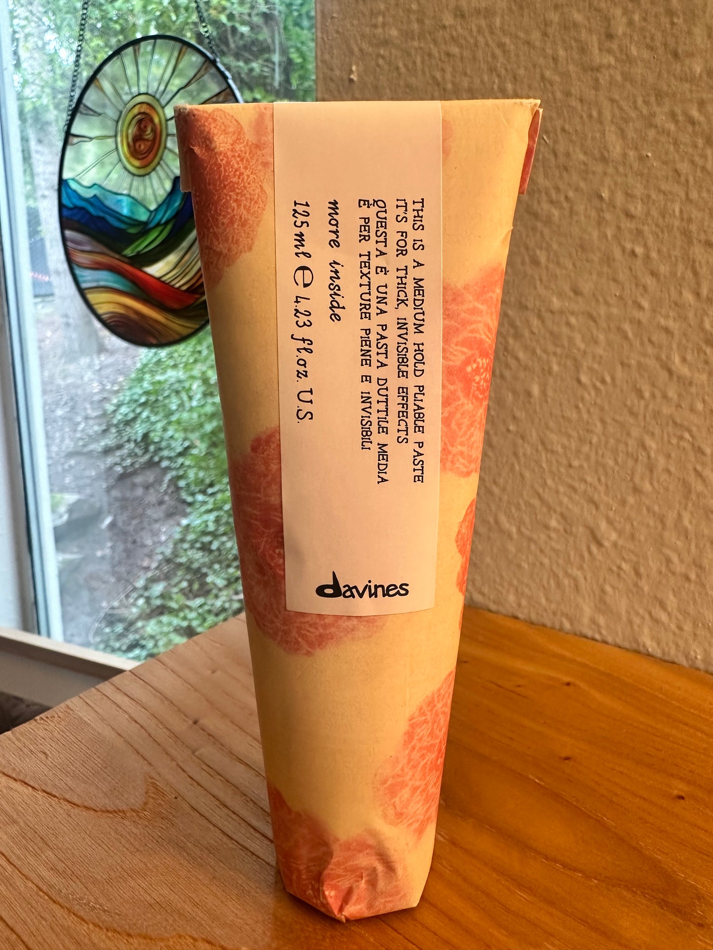 Davines MORE INSIDE
This is a Medium Hold Pliable Paste
Natural finish styling paste