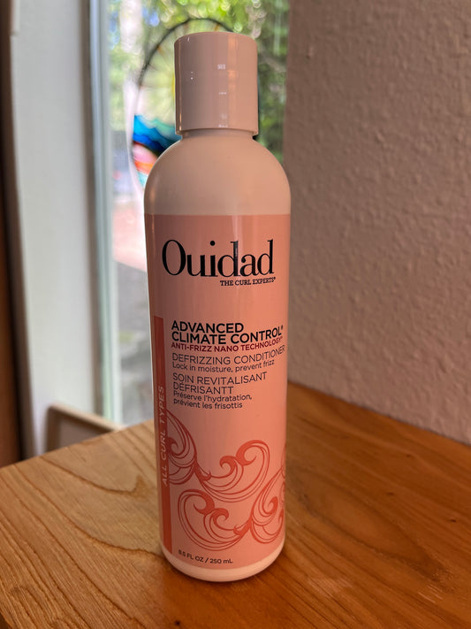 Advanced Climate Control® Defrizzing Conditioner