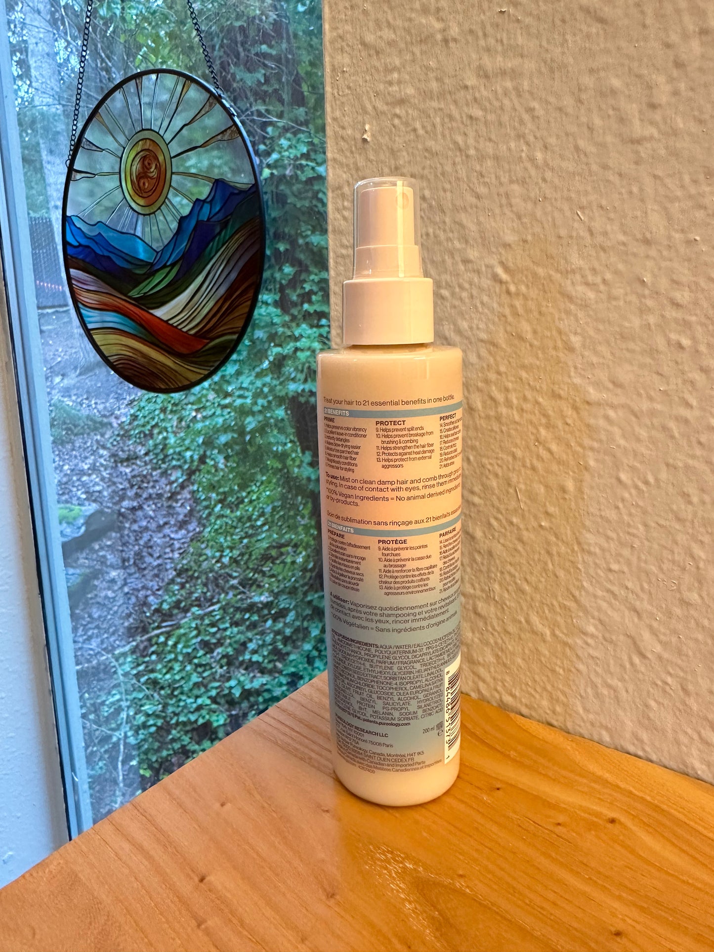 Pureology COLOR FANATIC MULTI-TASKING LEAVE-IN SPRAY: 21-BENEFIT HEAT PROTECTANT AND DETANGLER