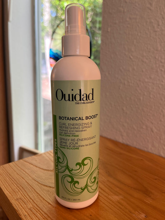 Botanical Boost® Curl Energizing & Refreshing Spray